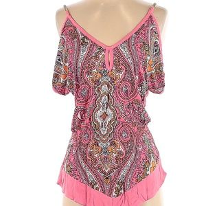 Open Shoulder Chain Details Top